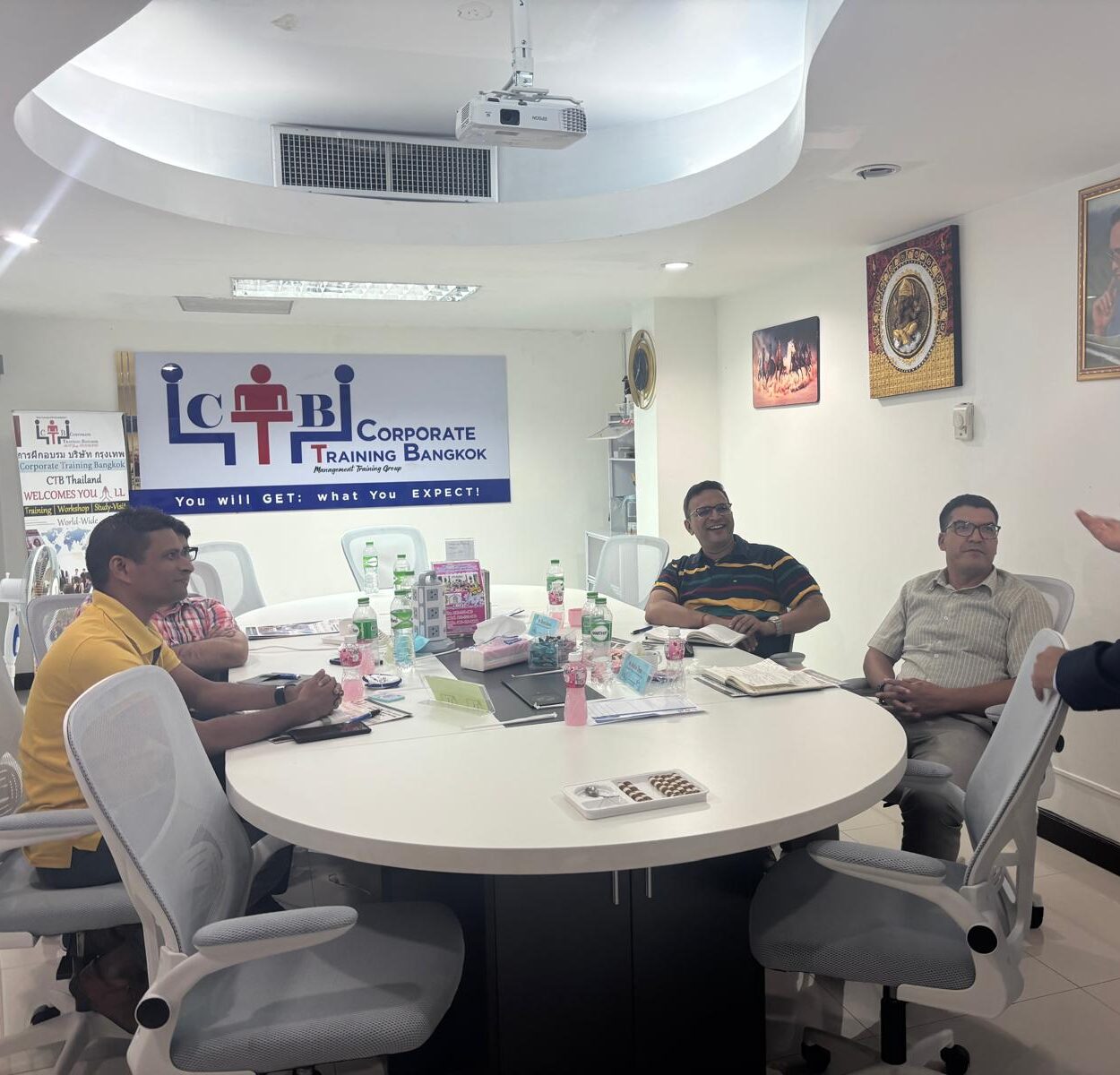 Transformational Leadership Training in Bangkok