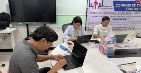 Participants at Microsoft PowerPoint for Impactful Presentations training in Bangkok with CTB Thailand