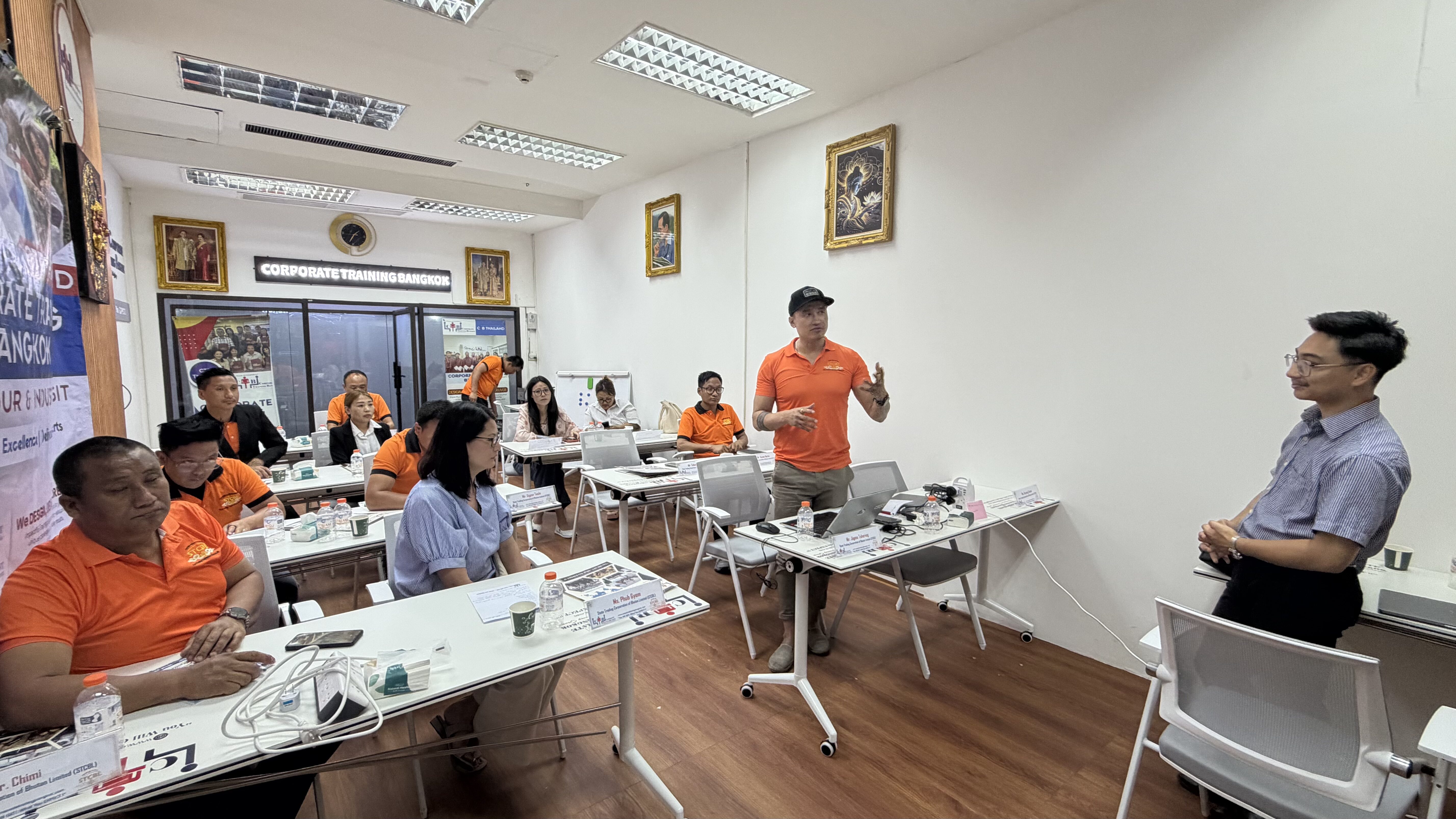 Participants at Non-Performing Loans & Debt Recovery Strategies training in Bangkok with CTB Thailand