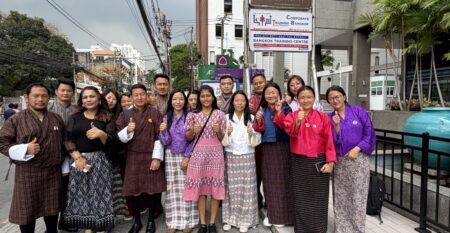 Participants at Conflict Resolution & Workplace Mediation training in Bangkok with CTB Thailand