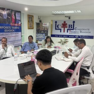 Participants at Delegation, Accountability & Productivity for Managers training in Bangkok with CTB Thailand